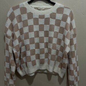 Checkerboard pattern sweater